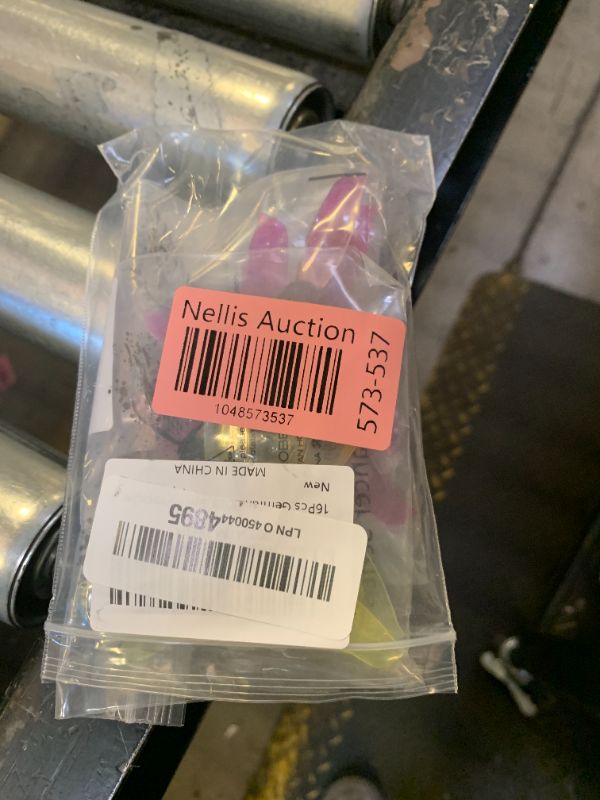 Photo 1 of 16Pcs Gemfan 3028 3inch Propeller 3-Blade PC Props 5mm Hole for 1106-1306 Motor FPV Racing Drone Multicolor Quadcopter