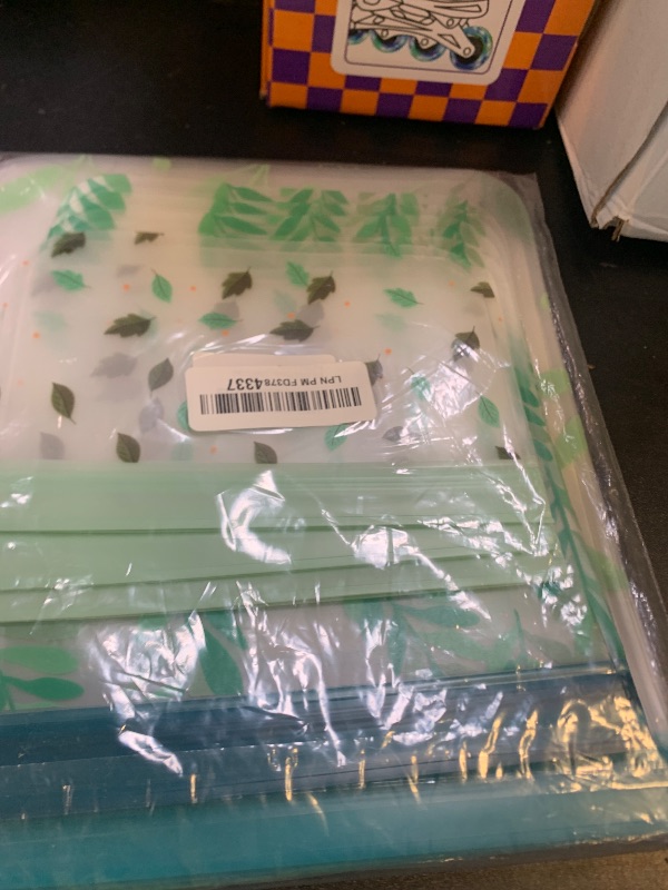 Photo 1 of 10 Pack Dishwasher Safe Reusable PEVA Food Storage Bags, Leak proof Reusable Freezer Bags for Food Storage Home Organization Traval & Make-up BPA FREE for Food Storage Home BPA FREE for Salad Fruit