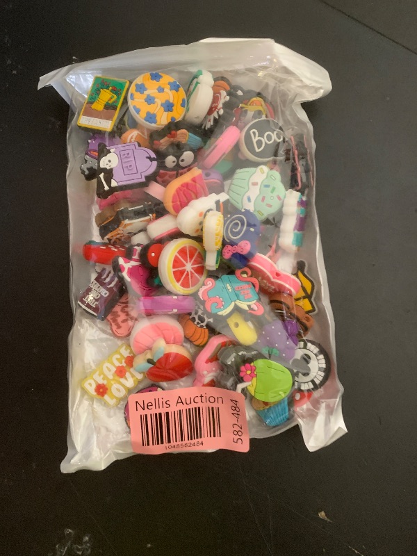 Photo 1 of 110Pcs Non-Repeat Silicone Focal Beads for Pens,Random Different Focal Bead Bulk Mixed Cute Loose Beads for Beadable Pen Keychain Jewelry Making DIY Gift Class Prize