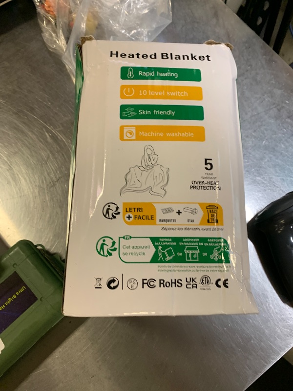Photo 1 of *NONFUNCTIONING** Qieryun Heated Blanket Electric Throw, Soft Flannel Heating Blanket with 8 Hours Auto Off 10 Fast Heating Levels Machine Washable Sherpa Heated Blanket with Overheating Protection