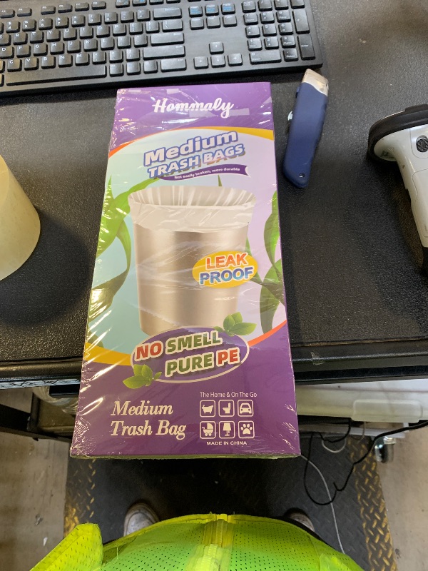 Photo 1 of 10 Gallon 60pcs Medium Clear Trash Bags Strong Clear Garbage Bags, Bathroom Trash Can Bin Liners, Plastic Bags for Office Home Kitchen, Waste Basket Liner, Fit 30 Liter, 10 Gal(10G60-Clear)