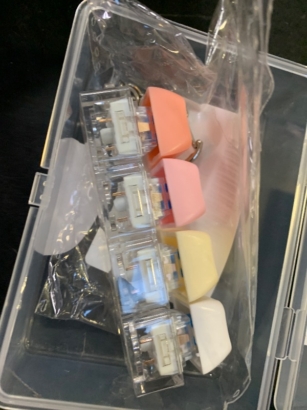 Photo 1 of 1 PCS Keyboard Fidget Toy, Keyboard Fidget Keychain 4-in-1 Keyboard Decompression Button Finger Clicker Toys, Button Stress Relief Fidget Gifts to Relief Stress PINK WHITE 