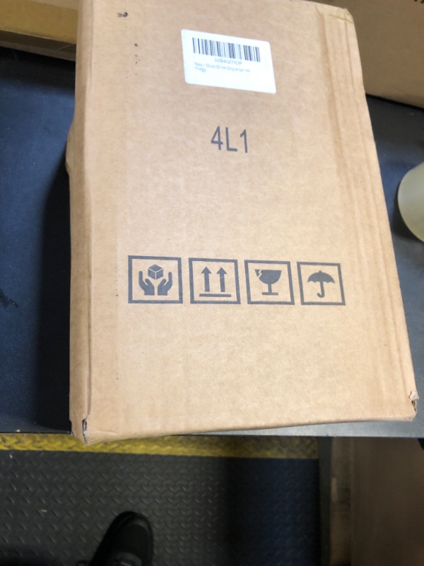 Photo 1 of 1 Gallon Glass Beverage Dispenser with Lid, Stainless Steel Spigot, Glass Drink Dispensers for Parties, Lemonade Dispenser With Ice Cylinder for Weddings, Party,Sun Tea Jar, Water Juice Dispensers