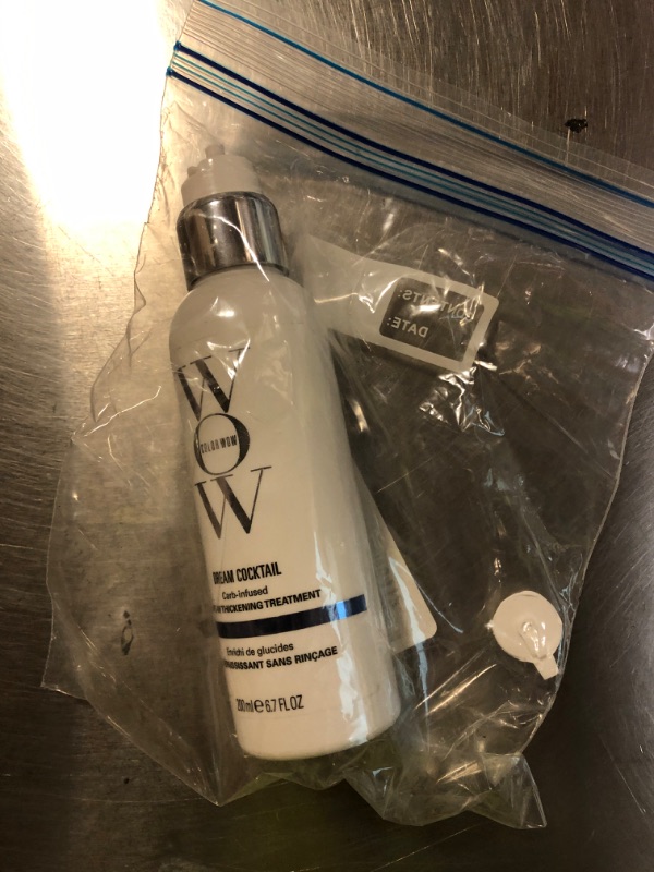 Photo 1 of *DAMAGE* SEE NOTES** COLOR WOW Dream Cocktail Carb Infused Leave-in Treatment – Transform Thin Hair to Thick & Full | with Heat Protection