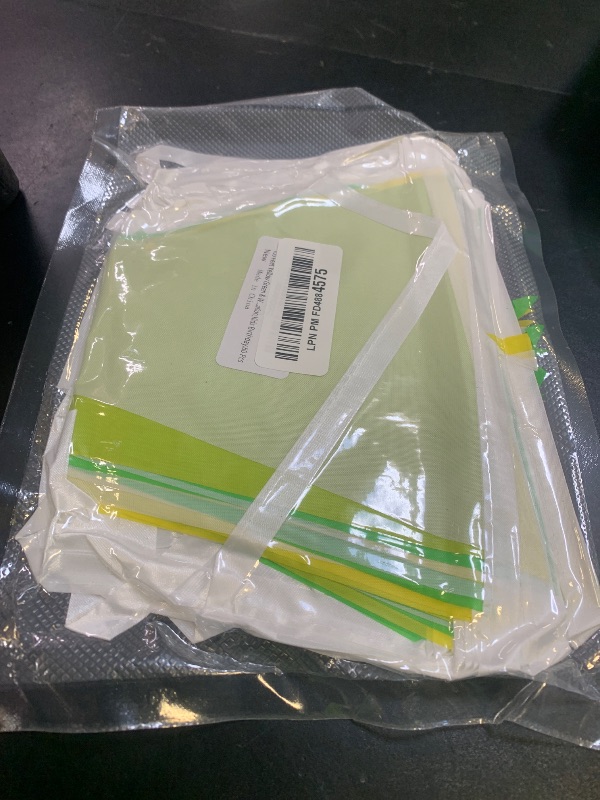 Photo 1 of 100 Feet Yellow Green & White Pennant Banner Flags String Hanging Yellow Green & White DIY Triangle Bunting Flags,Party Decorations for Grand Opening,Party Events Celebration,Kids Birthday,60 Pcs