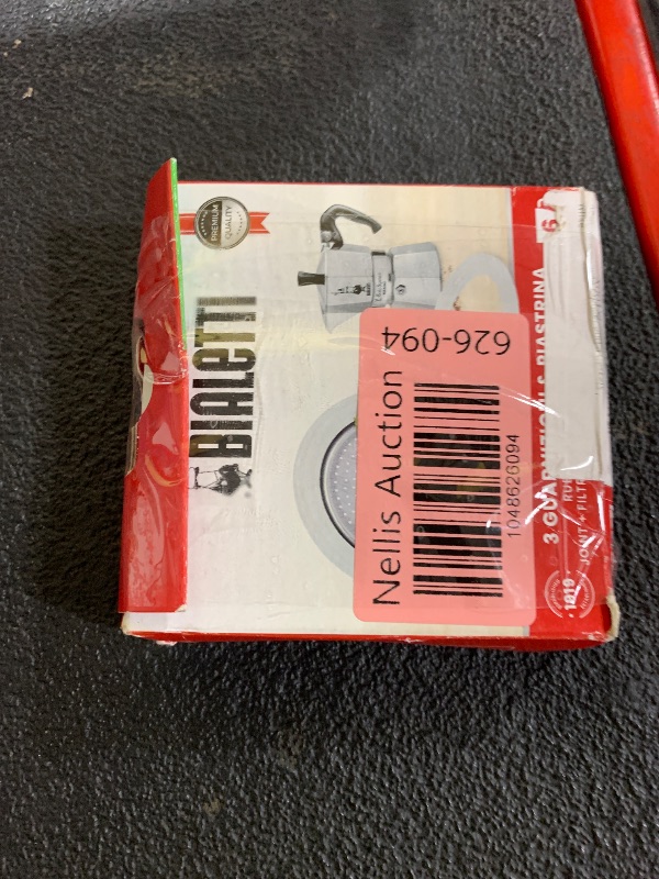 Photo 1 of Bialetti Moka Express 6 Cup Replacement Filter and 3 Gaskets , White