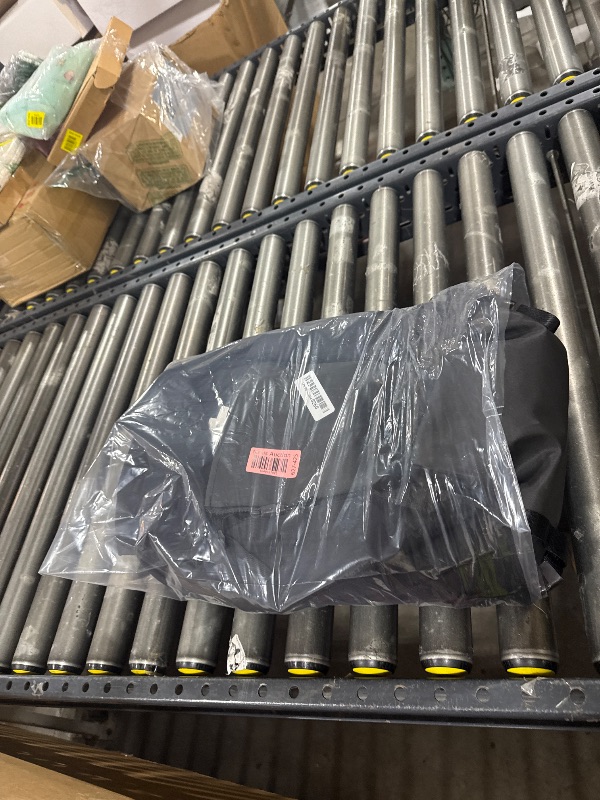 Photo 1 of Thule Paramount Commuter Backpack 27L, Black