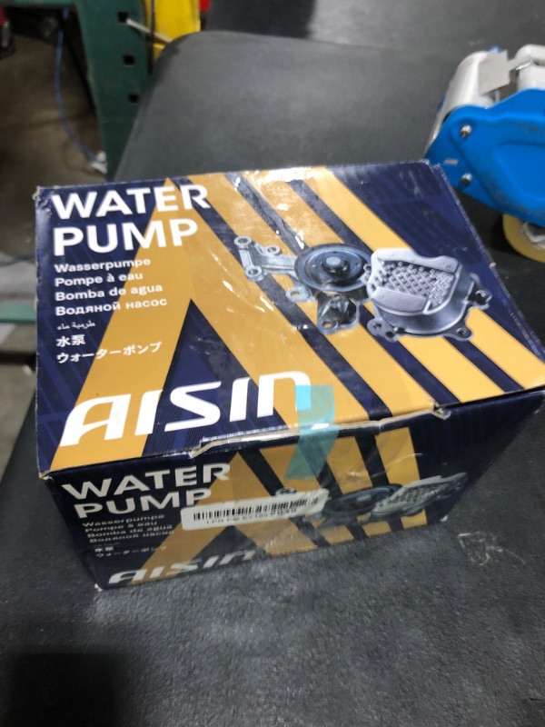 Photo 1 of AISIN WPT-190 New Engine Water Pump with Gaskets - Compatible with Select Lexus CT200h Toyota Prius, Prius C, Prius Plug-In, Prius V
