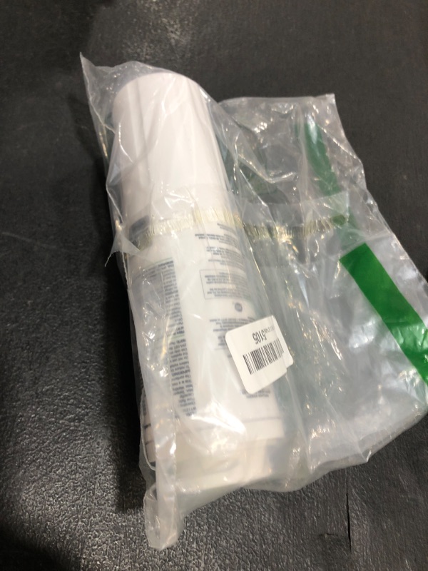 Photo 1 of everydrop by Whirlpool Ice and Water Refrigerator Filter 4, EDR4RXD1, Single-Pack
