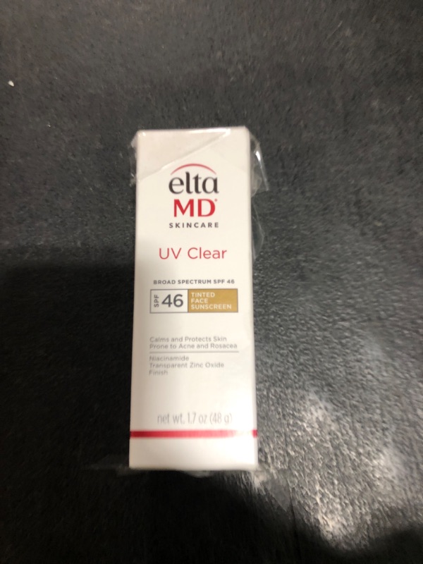 Photo 1 of EltaMD UV Clear Tinted Sunscreen for Face, SPF 46 with Zinc Oxide, Oil-Free, Dermatologist Recommended, For Acne-Prone Sensitive Skin, 1.7 oz