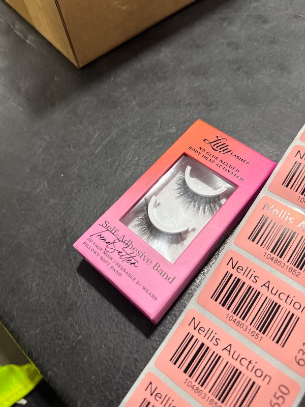 Photo 1 of Lilly Lashes 3D Self Adhesive Eyelashes, No Lash Glue Needed, Body Heat Activated Press on Lashes, Reusable Self Adhesive Eyelashes Up to 5x, Easy to Apply & Remove (TrendSetter)