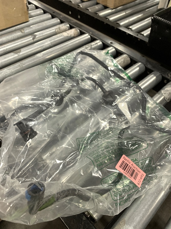 Photo 1 of 911-773 Vapor Canister Purge Valve Compatible with L4 1.6L 2013-2016 Escape 2014-2016 Transit Connect, replace CP822, CP911, CV6Z9D289B, PV961, CV6Z9D289T