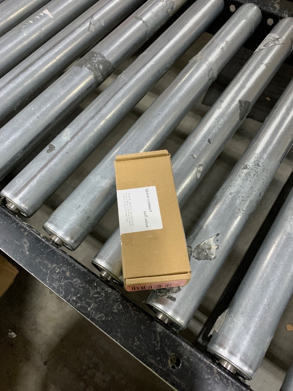 Photo 1 of LSORPWK Ball Valve Pressure Washer,3/8 Inch Quick Connect Ball Valve for Power Washer Hose Shut Off Valve,304 Stainless Steel,5000 PSI.