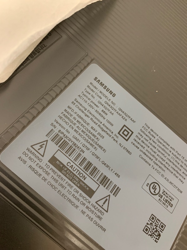 Photo 1 of Samsung 43-Inch Class QLED Q7F Series Samsung Vision AI Smart TV (2025 Model, 43Q7F) Quantum HDR, Object Tracking Sound Lite, Q4 AI Gen1 Processor, 4K upscaling, Gaming Hub, Alexa Built-in
