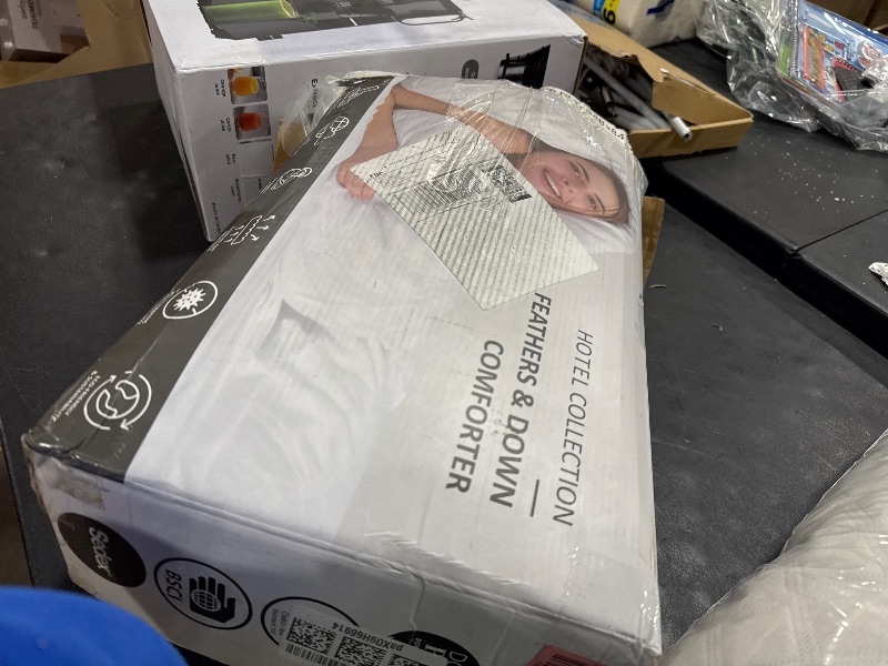 Photo 1 of DWR Luxury Feather Down Fiber Comforter King Size, Ultra-Soft Egyptian Cotton-Blend Fabric, High FP Medium Weight for All Season Hotel Style Fluffy Duvet Insert with Ties (106"x90", White)