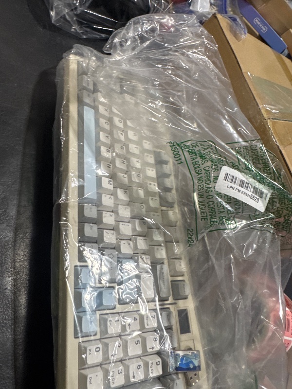 Photo 1 of YUNZII IF99 Wireless Mechanical Gaming Keyboard with Smart LCD Display, QMK/VIA Programmable BT/2.4G/USB-C Gasket Mounted Hot Swap RGB 96% Layout for Mac/Win (White, Cocoa Cream V2 Switch)
