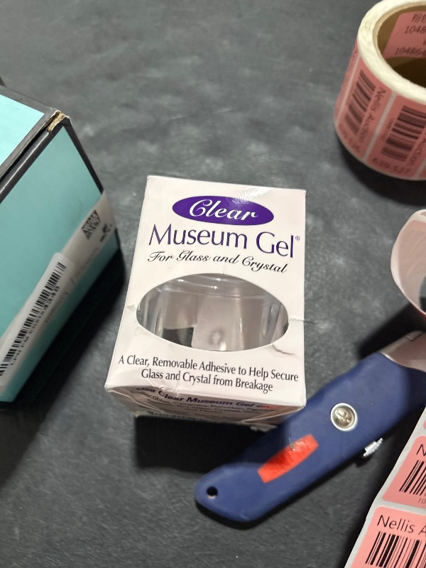 Photo 1 of Ready America 33111 Museum Gel, Clear
