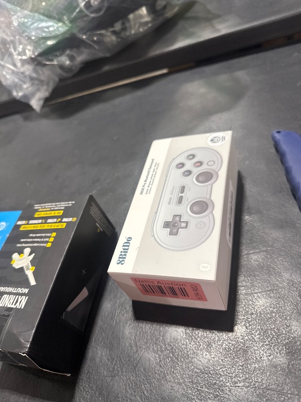 Photo 1 of 8Bitdo Sn30 Pro Wireless Bluetooth Controller, Hall Effect Joystick Update, Retro Gamepad for Switch/Switch 2, PC, Steam Deck, Android, Raspberry PI, iPhone, iPad, macOS and Apple TV (Gray Edition)
