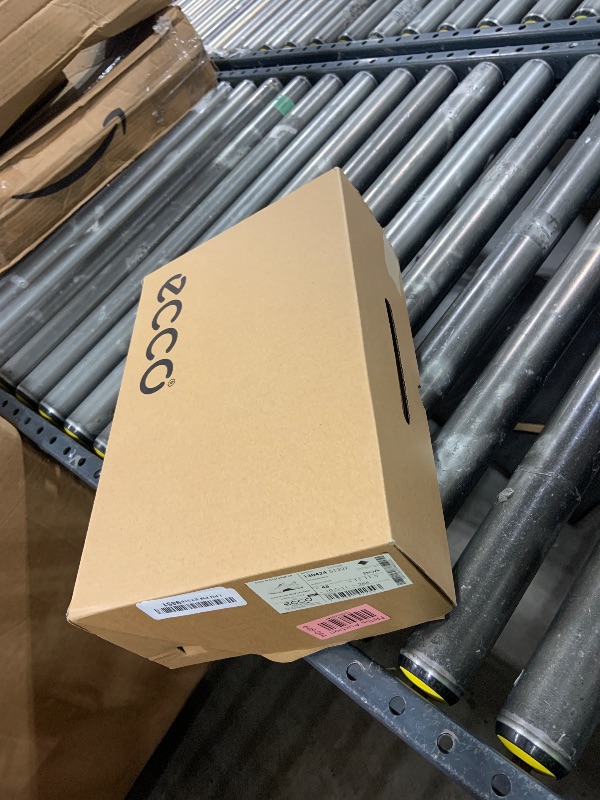 Photo 1 of ECCO Biom C4 BOA Gore-TEX Waterproof, White/Black, 11-11.5