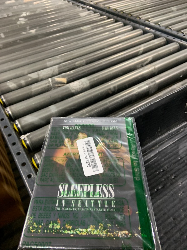 Photo 1 of Sleepless in Seattle (10th Anniversary Edition)