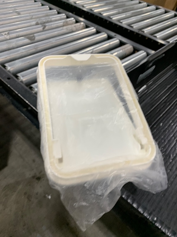 Photo 1 of lid