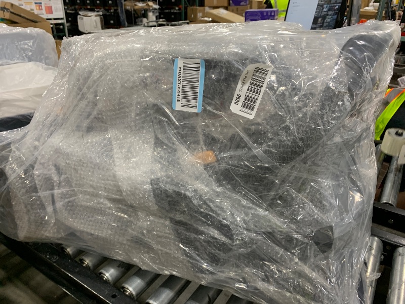 Photo 1 of Chicco Bravo 3-in-1 Quick Fold Travel System