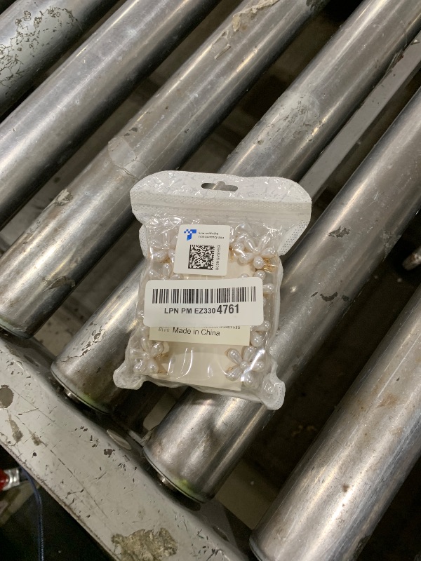 Photo 1 of 10 Pcs Small Mini Pearl Claw Clips with Flower Design, Sweet Artificial Bangs Clips Decorative Hair Accessories for Women Girls