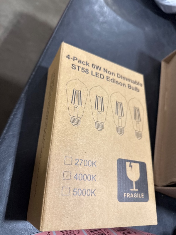 Photo 1 of WIHTU LED Edison Light Bulbs, Vintage 6W LED Bulb 60W Equivalent, St58 4000K Daylight Soft White with CRI 85+, E26 Standard Base, 900LUM, Non-Dimmable, Clear Glass, Pack of 4