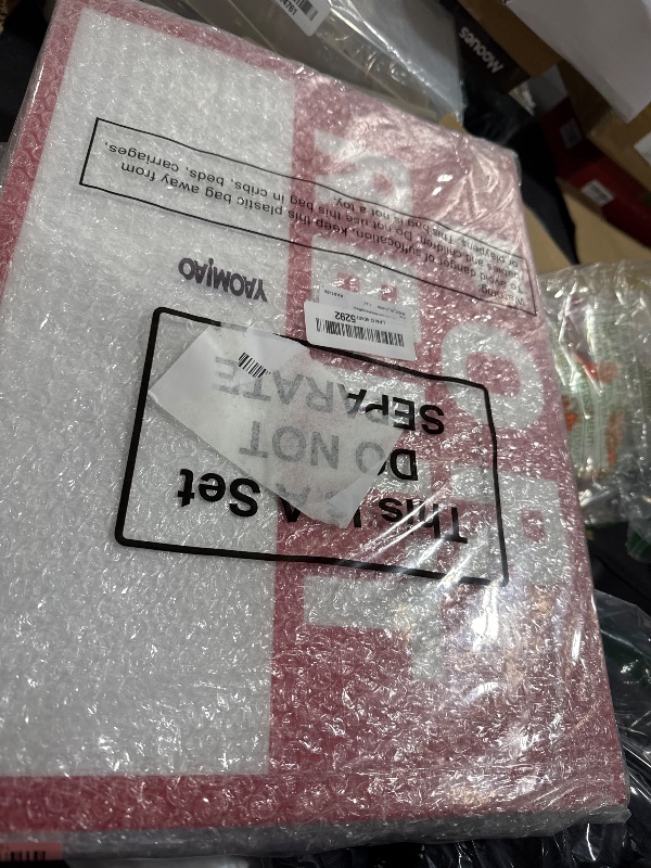 Photo 1 of Yaomiao 5 Pcs for Rent Sign with Stand 16 x 12 Inch Plastic Yard Sign with Tall Stakes Double Sided Waterproof Corrugated for Rental House Car Apartment Shops Business(Red)
