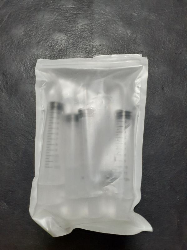 Photo 1 of Wisdom Teeth Syringe, 5 Pack Irrigation Dental Syringes with Measure Scale & Curved Tip for Dental Care Liquid Oral Tonsil Stone