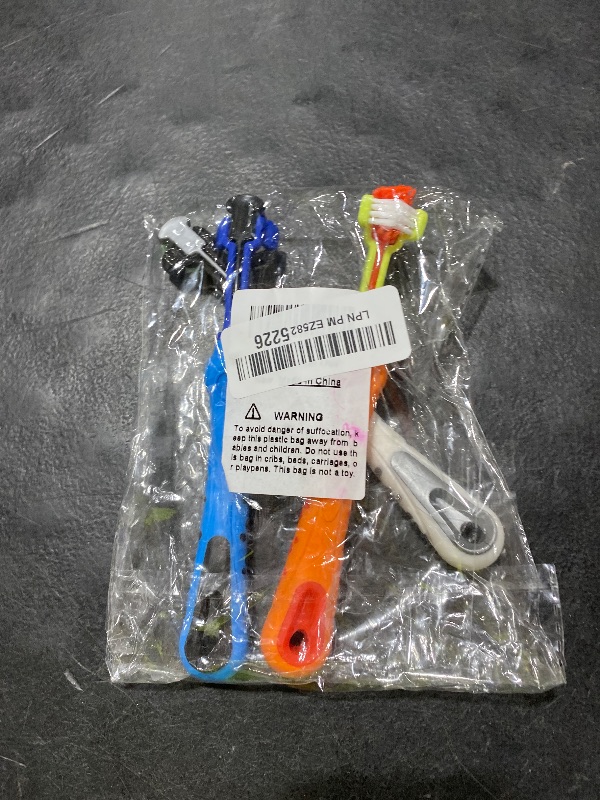 Photo 1 of Orgrimmar 3-Sided Pet Toothbrush Dog Toothbrush Removing Bad Breath Tartar Cleaning Mouth Pet Dental Care Cat Cleaning Mouth (4 Count (Pack of 1))