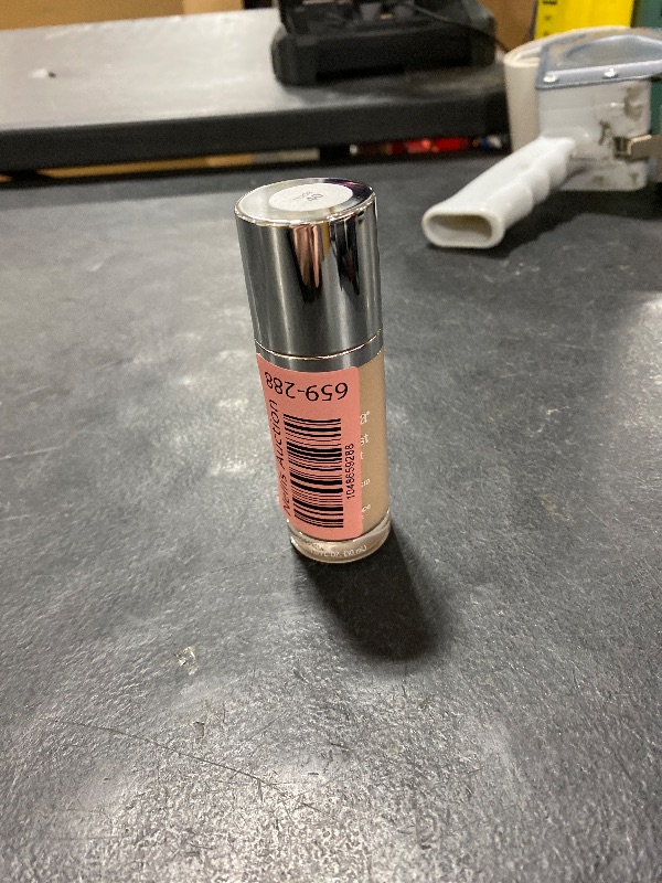 Photo 1 of Neutrogena Hydro Boost Hydrating Tint Foundation Makeup for Dry Skin, with Hyaluronic Acid, Lightweight Oil-Free Water Gel, Non-Comedogenic, 40 Nude Color, 1.0 fl. oz