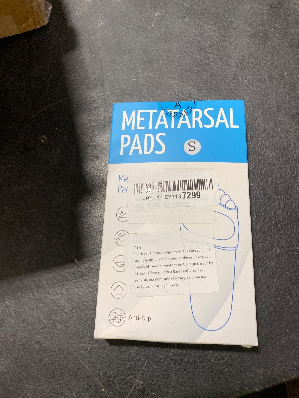 Photo 1 of Zixsavk Metatarsal Pads for Women & Men 2 Pairs Gel Cushion Foot Supports Ball of Foot Pain Relief Metatarsalgia Morton's Neuroma