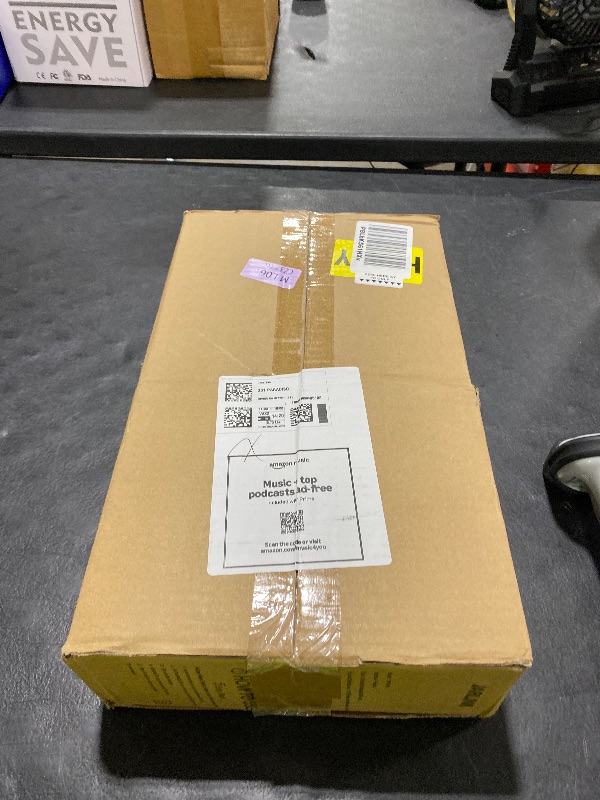Photo 1 of JARLINK Stretch Film, 15 Inch x 1000 Feet Shrink Wrap for Pallet Wrap, Industrial Strength Stretch Wrap with Handles, Moving Wrapping Plastic Roll, 60 Gauge, 2 Pack, Clear