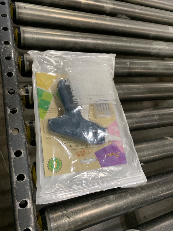 Photo 1 of Clothes Price Label Tagging Gun, Labeler Clothing Tag Attacher with 1000(±50) White Barbs Fasteners and 5 Extra Steel Needles