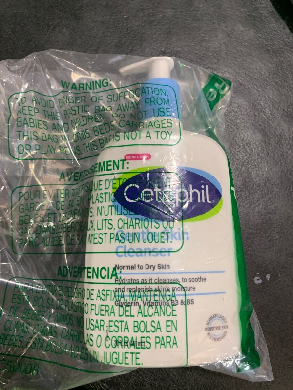 Photo 1 of Cetaphil Face Wash, Hydrating Gentle Skin Cleanser for Dry to Normal Sensitive Skin, 20 oz, Fragrance Free, Soap Free and Non-Foaming