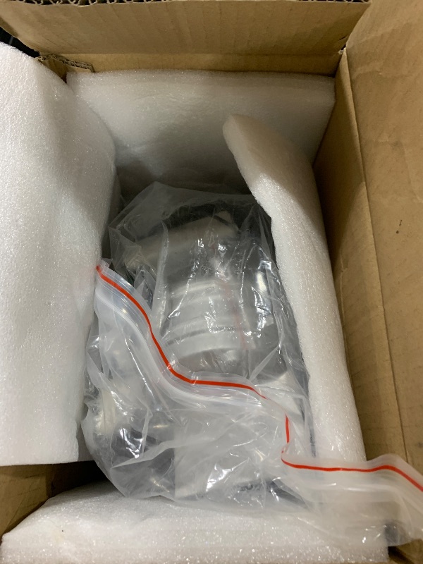 Photo 1 of Air Conditioner A/C Compressor with Clutch for Nissan March 1.6 2012-2019, Micra 1.6 2015-2019, Note 1.6 2014-2019, Tiida 1.6/1.8 2016-2018, Versa 1.6 2012-2019, Versa Note 1.6 2014-2019