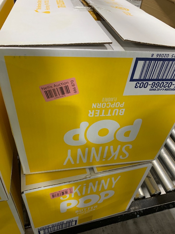 Photo 1 of SkinnyPop Popcorn, Butter, Made with Real Butter, Whole Grain Snack, 4.4oz Bags (12ct)