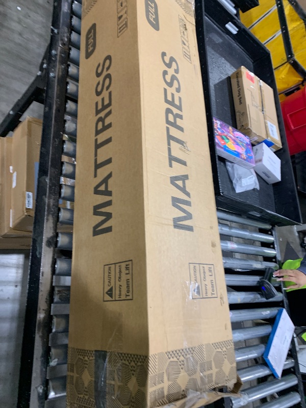 Photo 1 of Mattress full