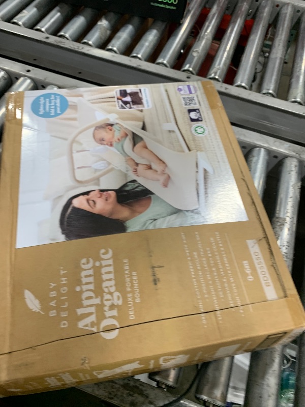 Photo 1 of Baby Delight Alpine Deluxe Portable Bouncer, Infant, 0-6 Months, 100% GOTS Certified Cotton Fabrics, Organic Oat