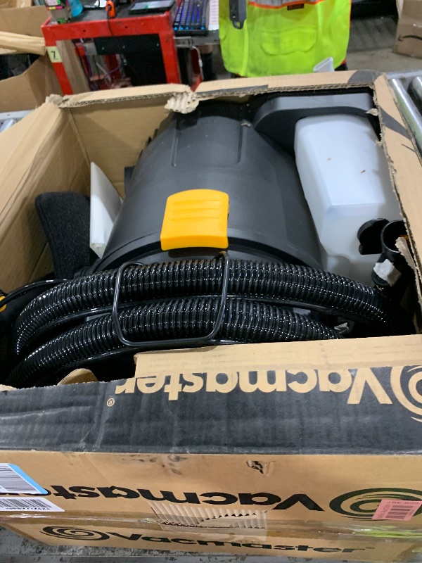 Photo 1 of Vacmaster VK609PFR 0201 6 Gallon 5.5 Peak HP 3-in-1 Wet/Dry/Upholstery Shampoo Vacuum Cleaner