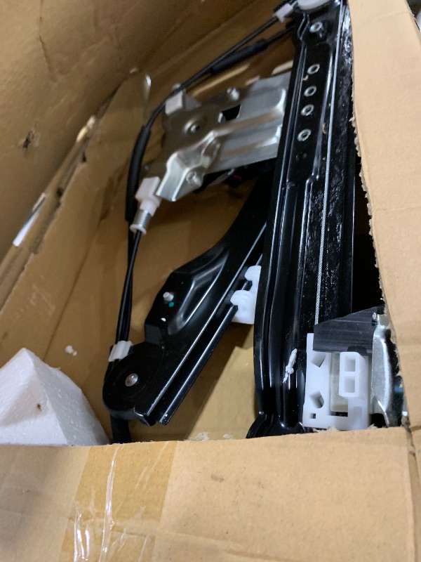 Photo 1 of BDFHYK 748-975 Power Window Regulator with Motor Front Right for 2010-2012 Chevy Cruze 2010 2011 2012 10 11 12
