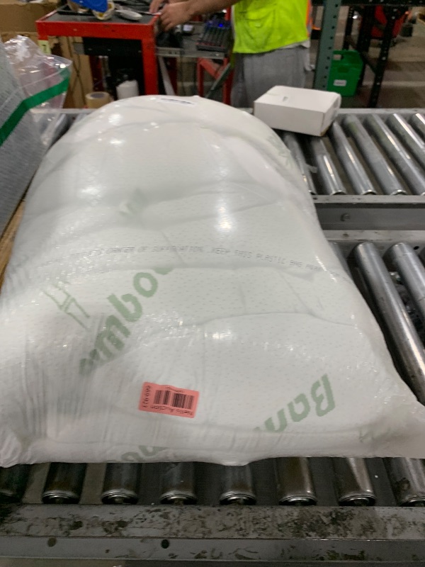 Photo 1 of Mattress Topper RV King Size, Cooling Extra Thick Breathable Viscose Made from Bamboo Mattress pad, Soft Quilted Fitted Mattress Cover with 1000 GSM Down Alternative Fill (8-21”Deep Pocket) 72x80 in