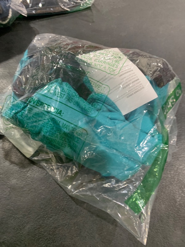 Photo 1 of Comfcube Shoulder Ice Pack Wrap for Injuries, 2 Hours Long Lasting Rotator Cuff Cold Therapy Flexible Shoulder Ice Pack for Pain Relief, Cold Pack for Tendinitis, Surgery, Swelling