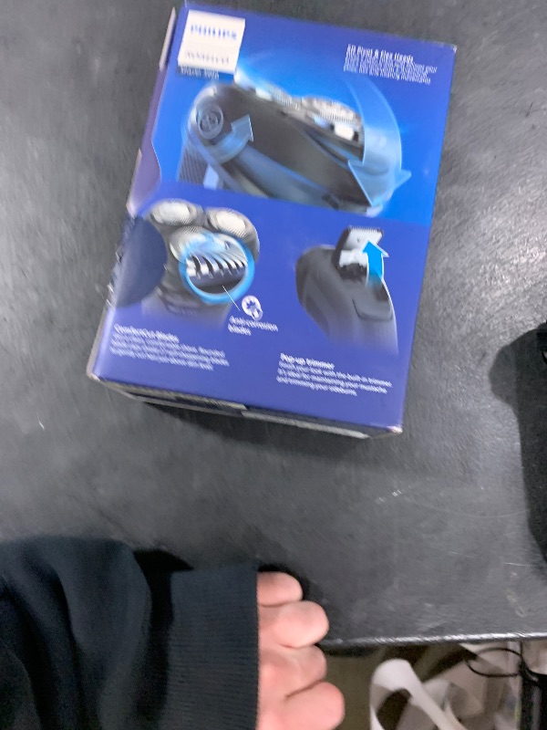Photo 1 of Philips Norelco Shaver 3900 Series, Wet and Dry Electric Shaver, P-Cap, Travel Pouch, Charging Stand, Storm Blue, Model S3341/92