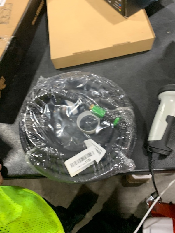 Photo 1 of Yolass 3/8 Inch × 25FT Hybrid Air Hose, Air Compressor Hose, 5 IN 1 1/4” Industrial Quick coupler Fittings, All-Weather Flexibility, Heavy Duty, Lightweight Compressor Hose Short(Black)