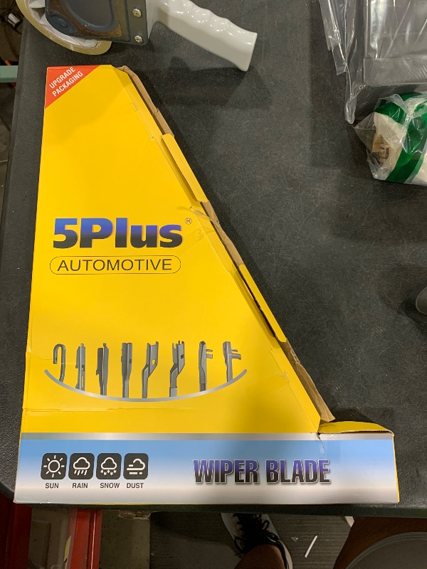 Photo 1 of 5 PLUS® Silicone Windshield Wipers Replacement for 2006 2007 2008 2009 2010 2011 2012 Toyota Rav4 Wiper Blades(Set of 3),Automotive Replacement Windshield Wiper Blades For My Car-24"/17"/12"
