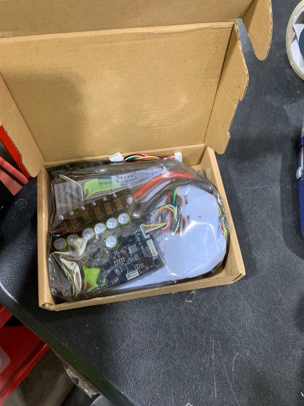 Photo 1 of Flipsky Dual FSESC6.7 Plus with Anti-Spark Switch Integrated Based on VESC6 Electric 100A 12S ESC Speed Controller for Electric Skateboard