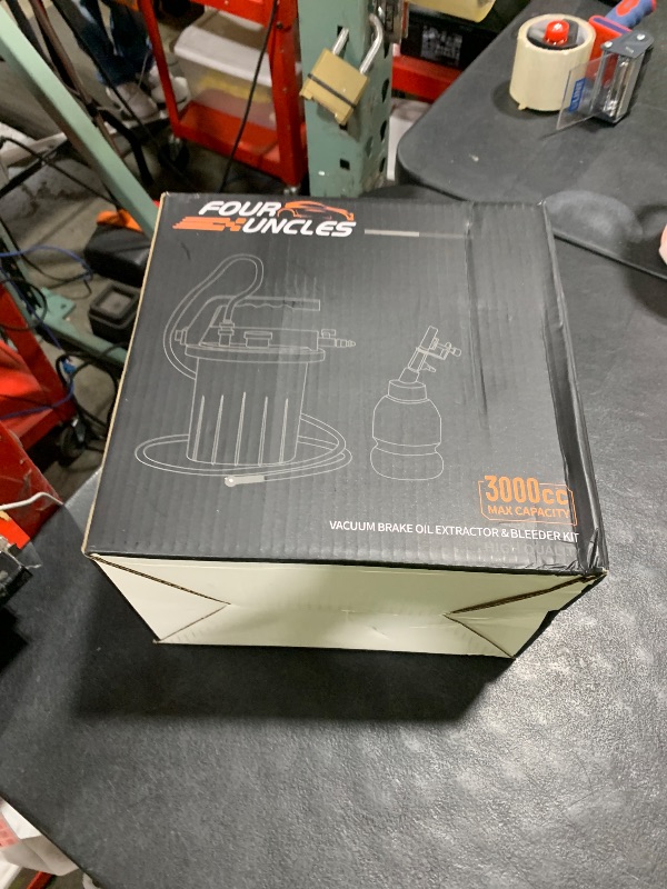 Photo 1 of FOUR UNCLES 3L Brake Bleeder Vacuum Pump Kit - Pneumatic Brake Fluid Extractor with 1L Refilling Bottle & Adapters for Automotive Bleeding, One-Person Operation