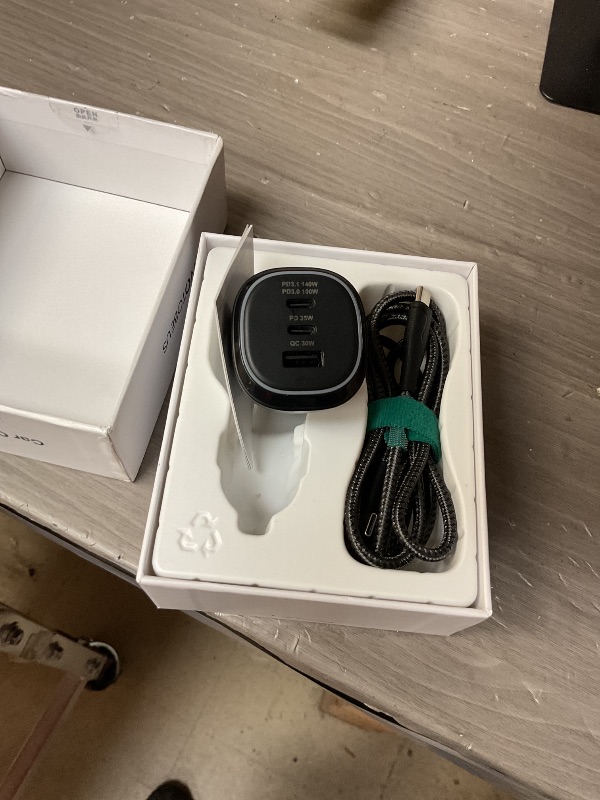 Photo 1 of WOTOBEUS 165W Super Fast Car Charger Dual USB C Adapter: PD3.1/140W PD3.0/100W PPS45W QC5 & PD35W PPS25W - for iPhone 16 15 14 Samsung Galaxy S25 S24 Ultra iPad MacBook Pro Air Pixel Type-C Laptops